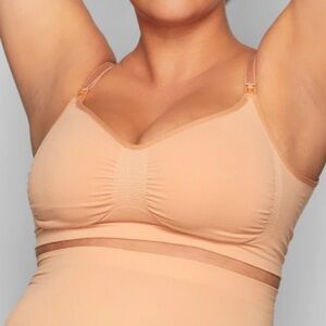 SKIMS nursing sculpting bra L